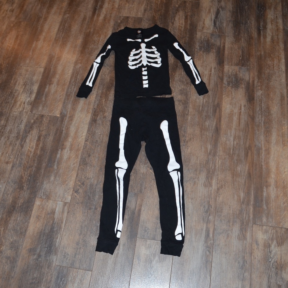 Halloween Pajama's - Skeleton